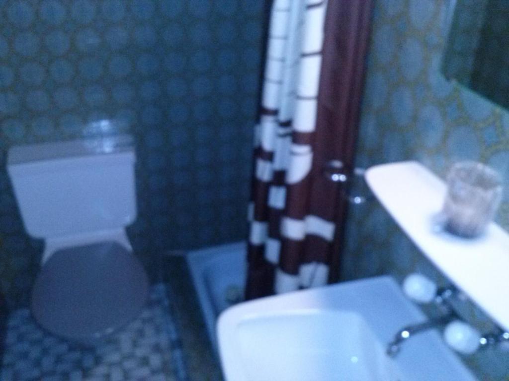 Chambres D'Hotes "La Truite" Μπίελ/Μπιένε Δωμάτιο φωτογραφία